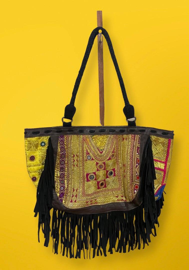 Cartera Boho Negra